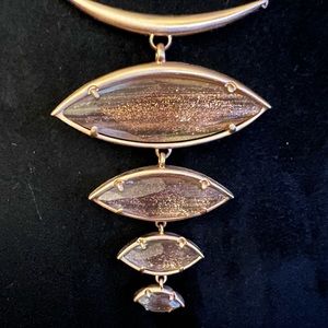 Kendra Scott rose gold necklace